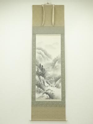 玉山筆　水墨山水　肉筆絹本掛軸（共箱）